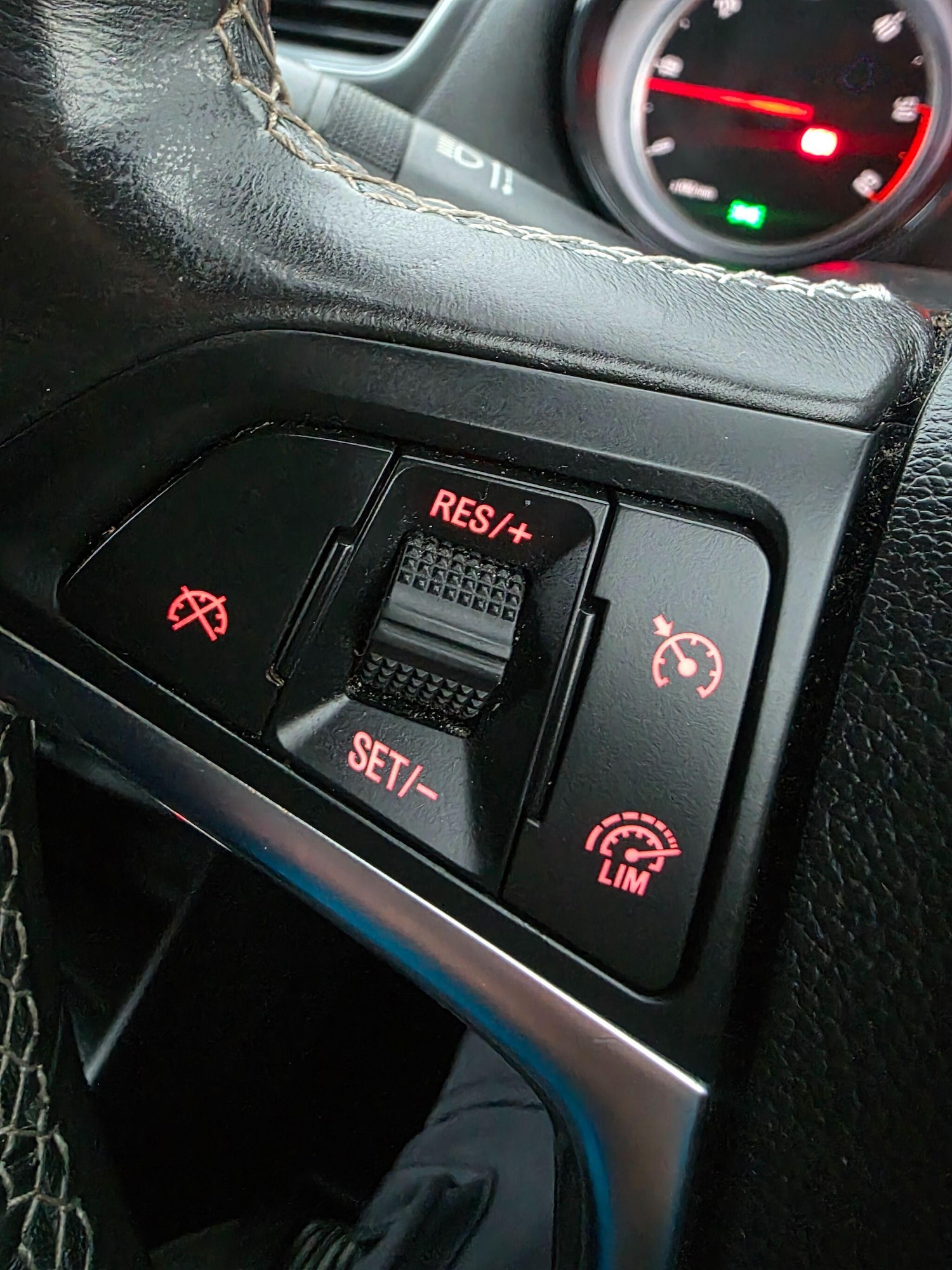 Used Vauxhall Mokka 2016 for sale - 77238040: Photo 29