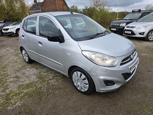Used Hyundai i10 2013 for sale - 73318183: Photo 1