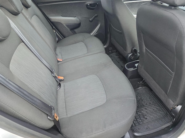 Used Hyundai i10 2013 for sale - 73318183: Photo 20
