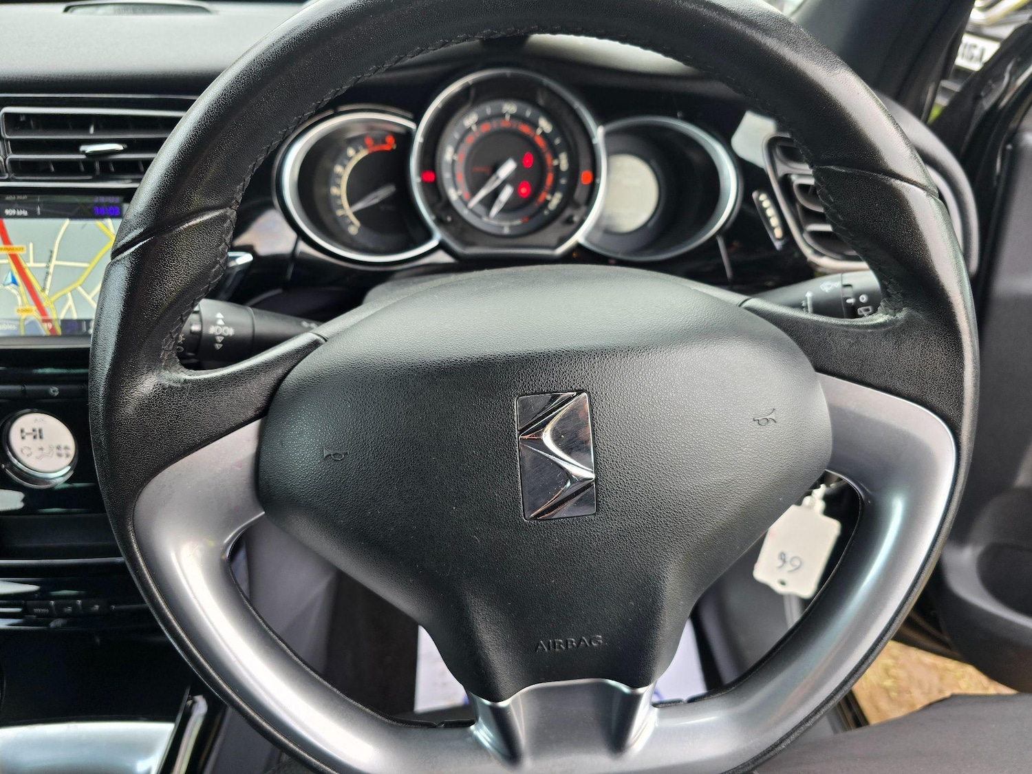 Used DS Automobiles DS 3 2015 for sale - 76188877: Photo 17