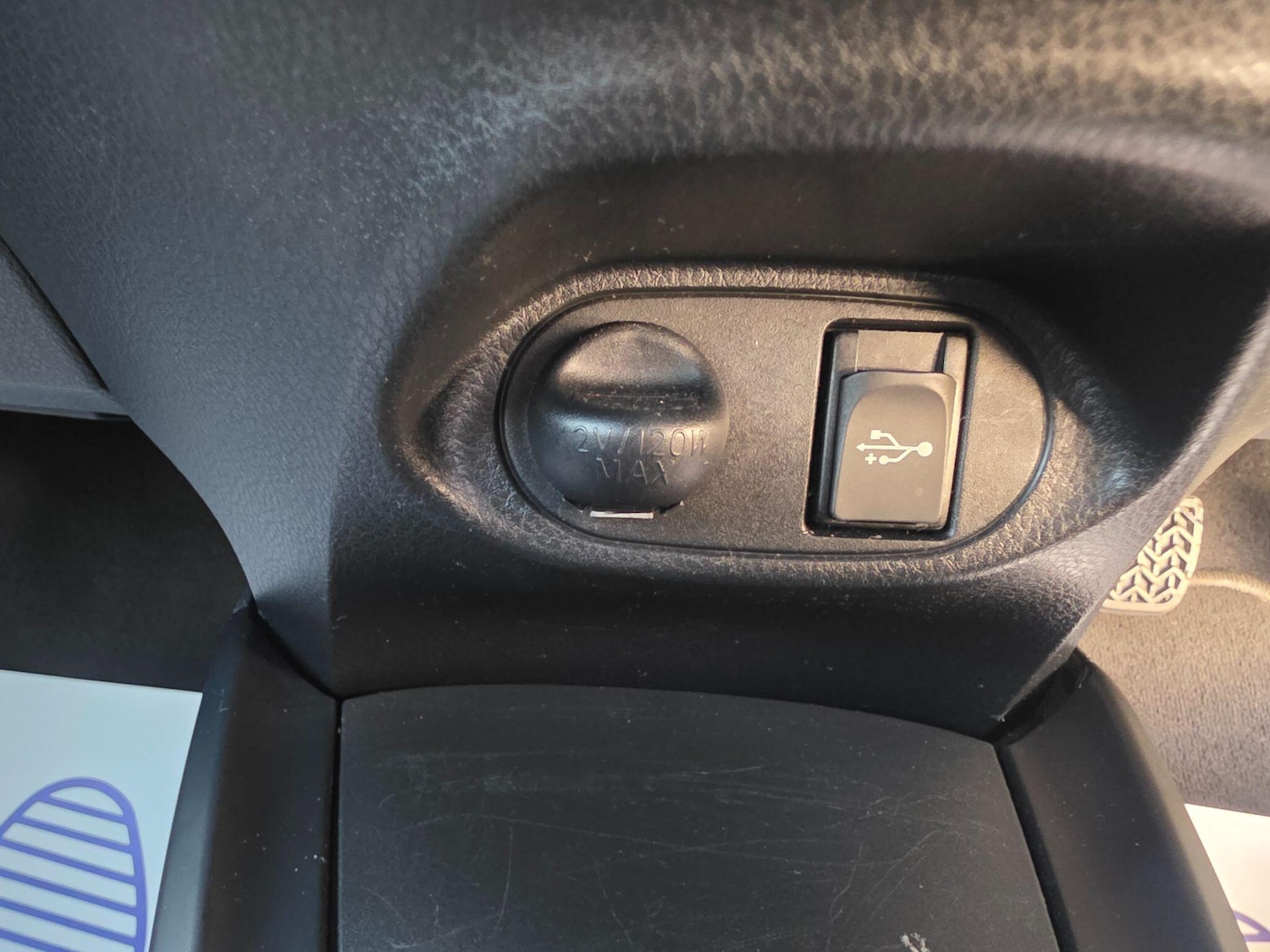 Used Toyota Yaris 2016 for sale - 76992943: Photo 29