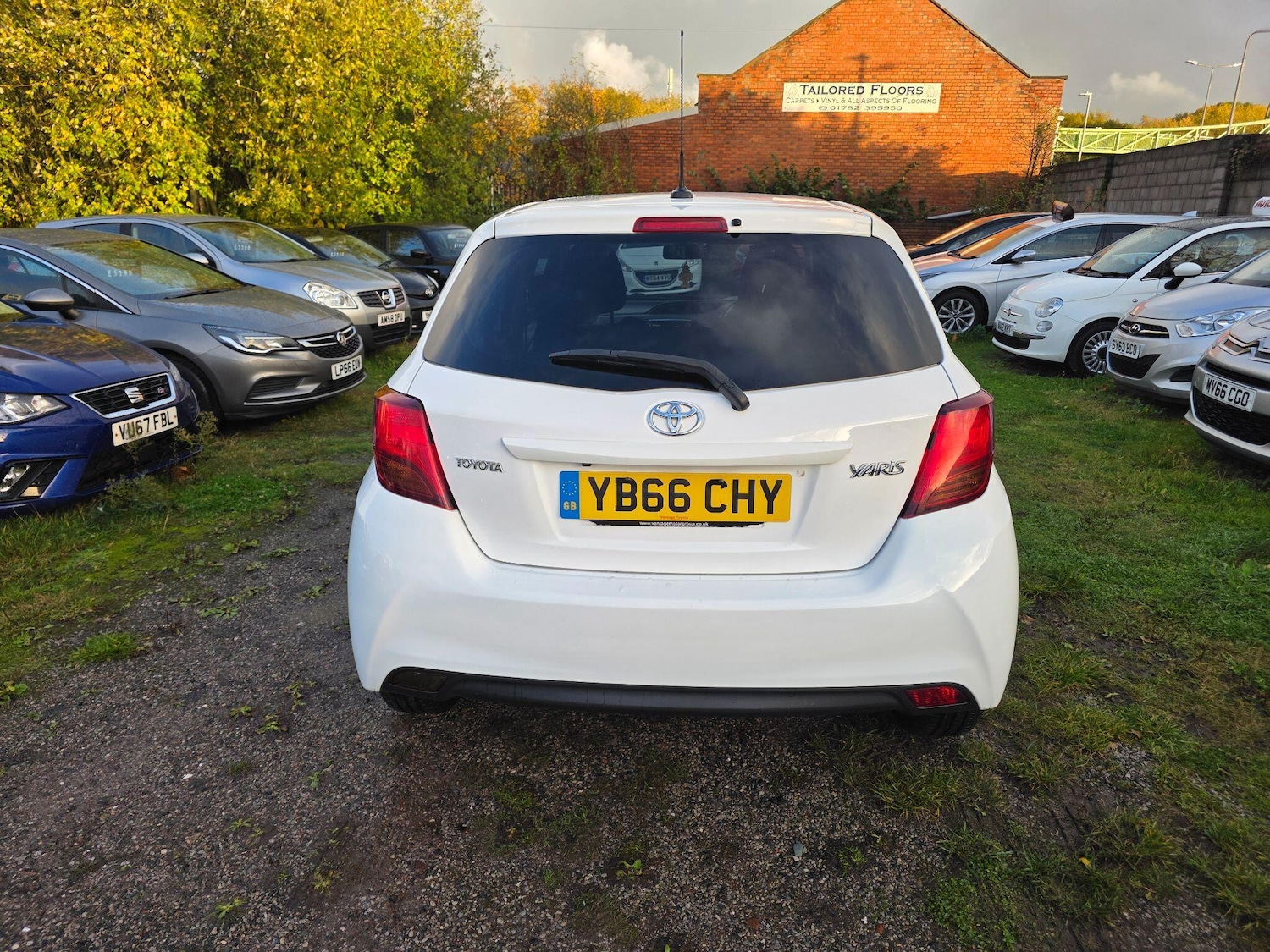 Used Toyota Yaris 2016 for sale - 76992943: Photo 8