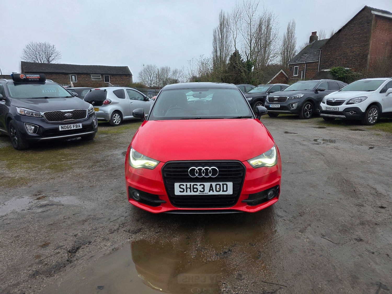 Used Audi A1 2013 for sale - 77646817: Photo 2