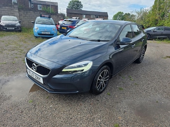 Used Volvo V40 2017 for sale - 75781118: Photo