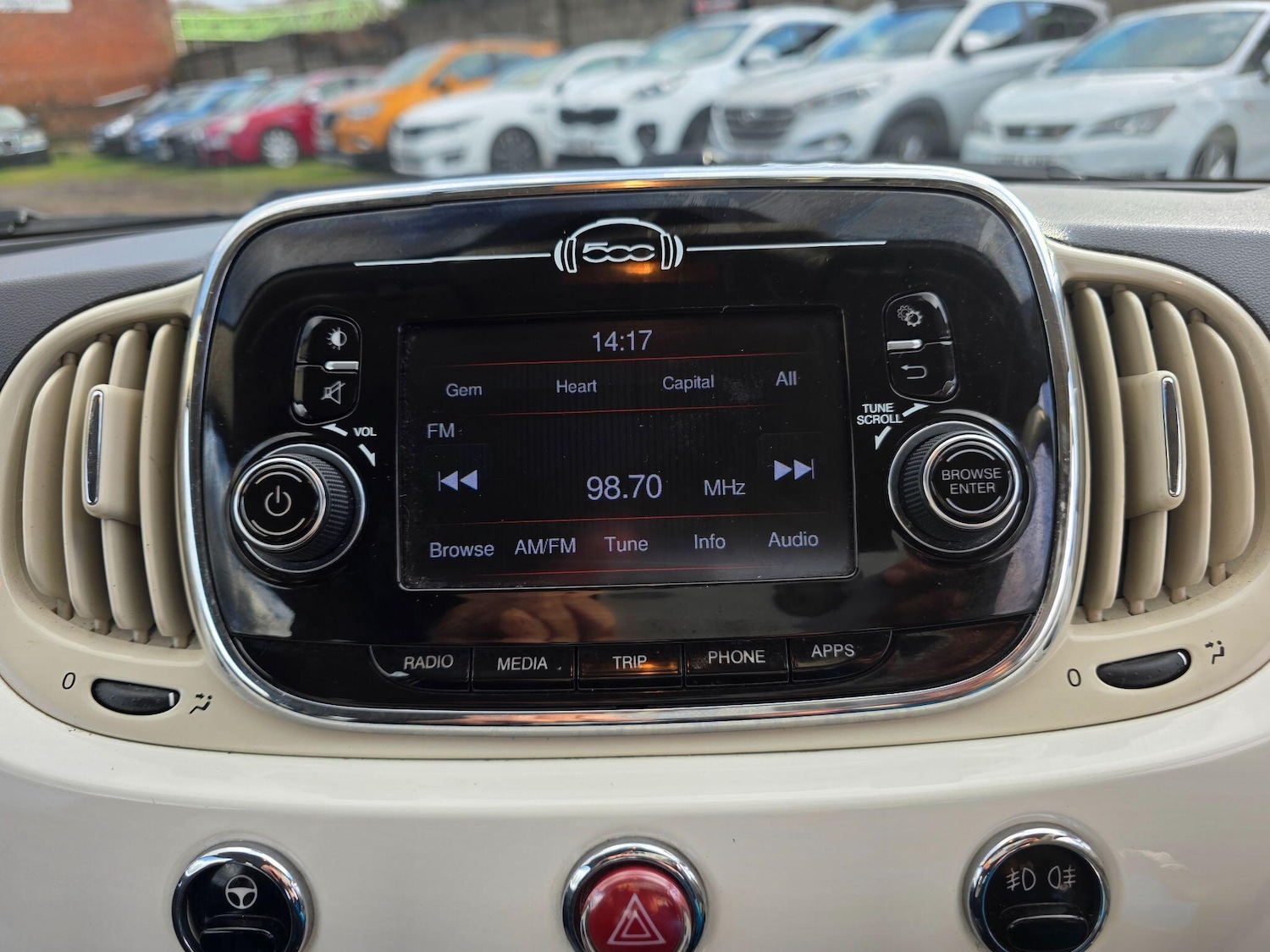 Used Fiat 500C 2015 for sale - 77305602: Photo 25