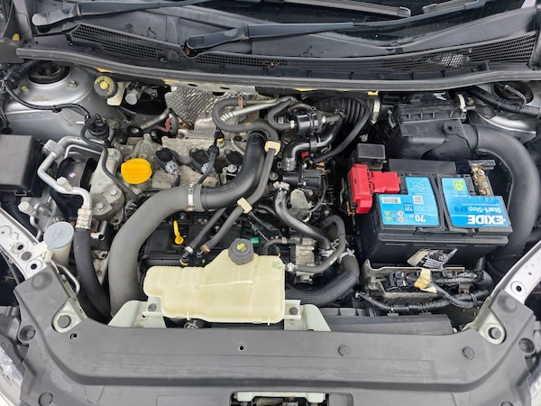 Used Nissan Pulsar 2015 for sale - 76238693: Photo 35