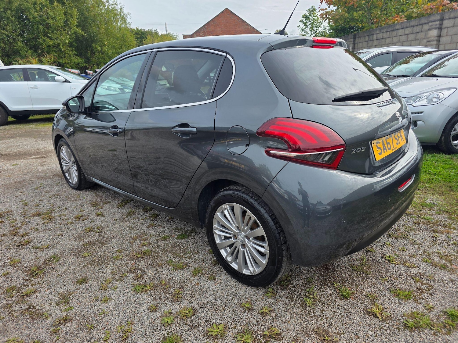 Used Peugeot 208 for sale - 76989720: Photo 10