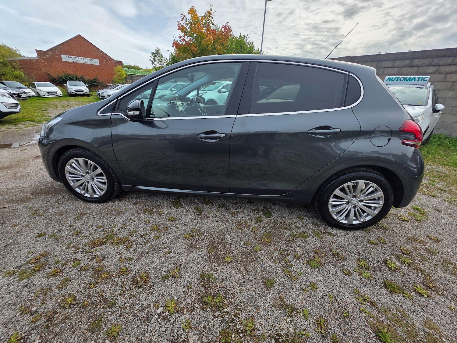 Used Peugeot 208 for sale - 76989720: Photo 12