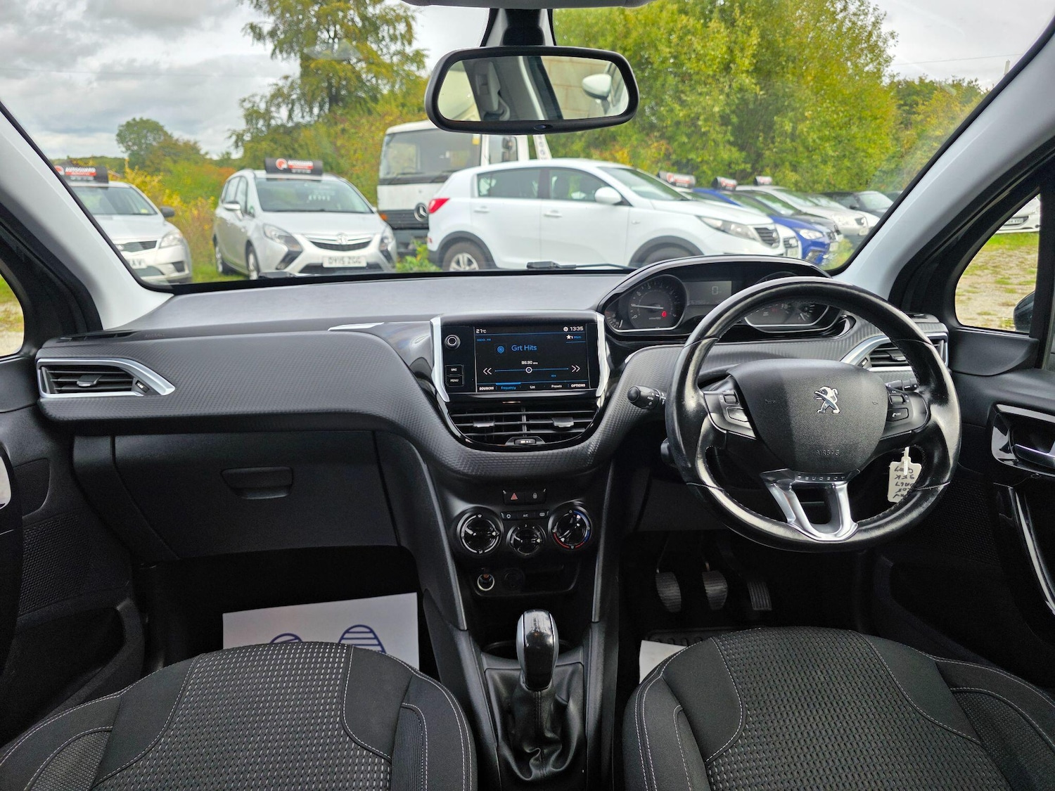 Used Peugeot 208 for sale - 76989720: Photo 13