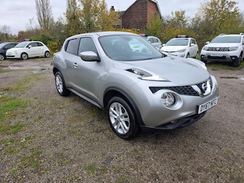 Used Nissan Juke 2017 for sale - 76457122: Photo