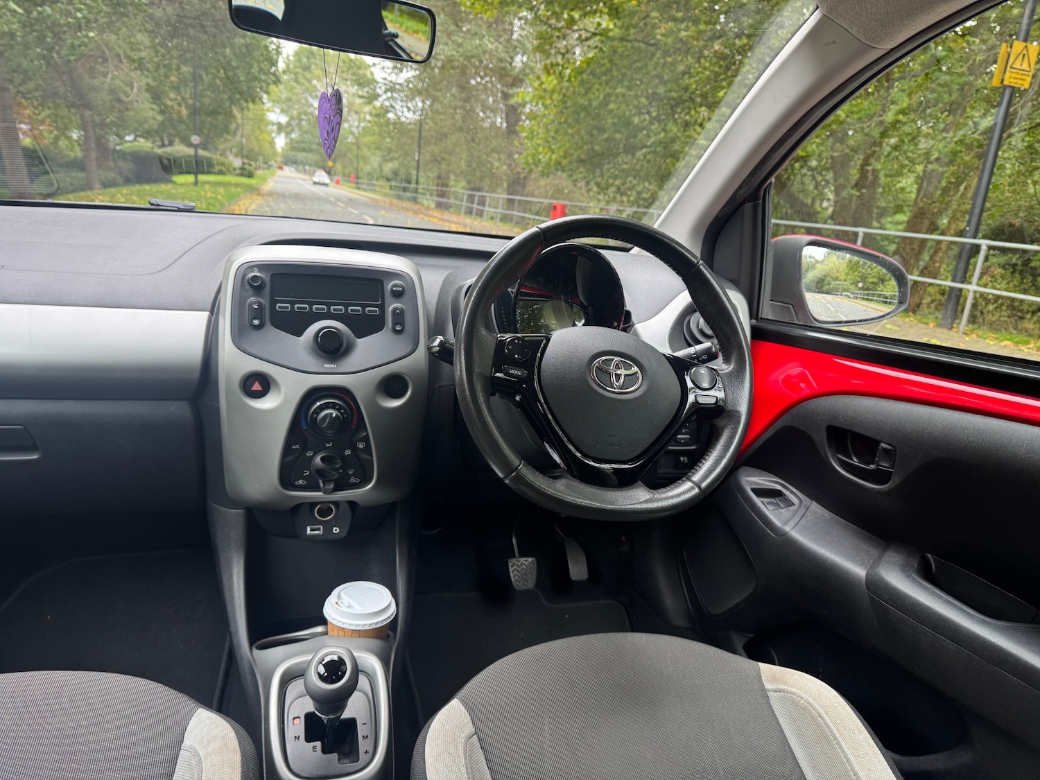 Used Toyota AYGO 2015 for sale - 76627252: Photo 16