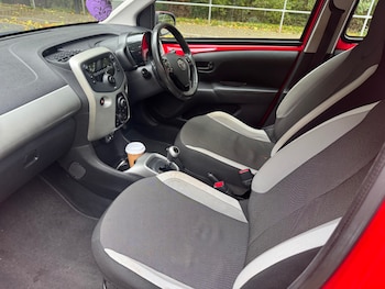 Used Toyota AYGO 2015 for sale - 76627252: Photo