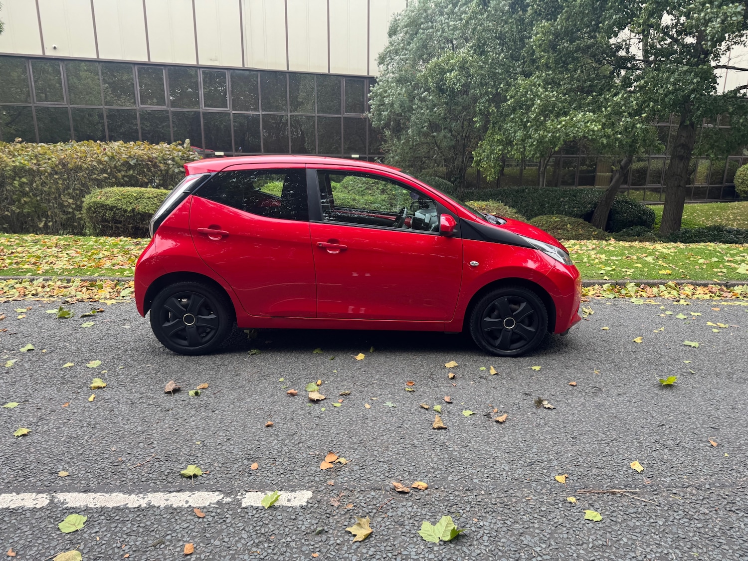 Used Toyota AYGO 2015 for sale - 76627252: Photo 7