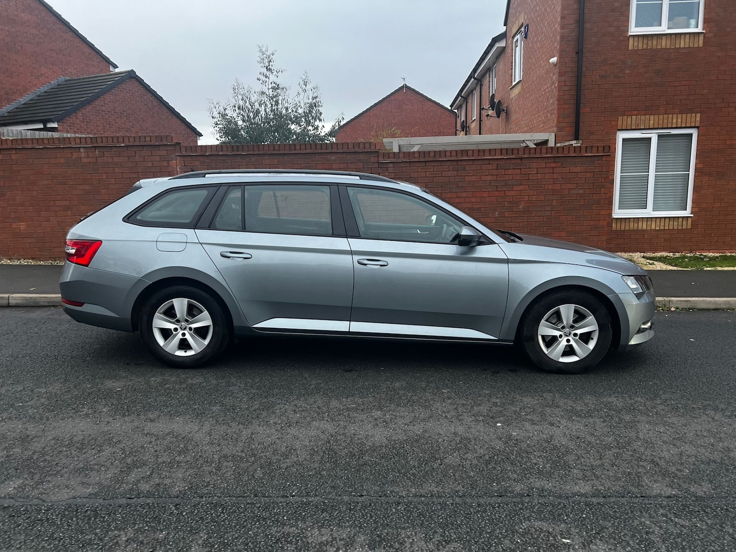 Used Skoda Superb 2018 for sale - 76713302: Photo 7