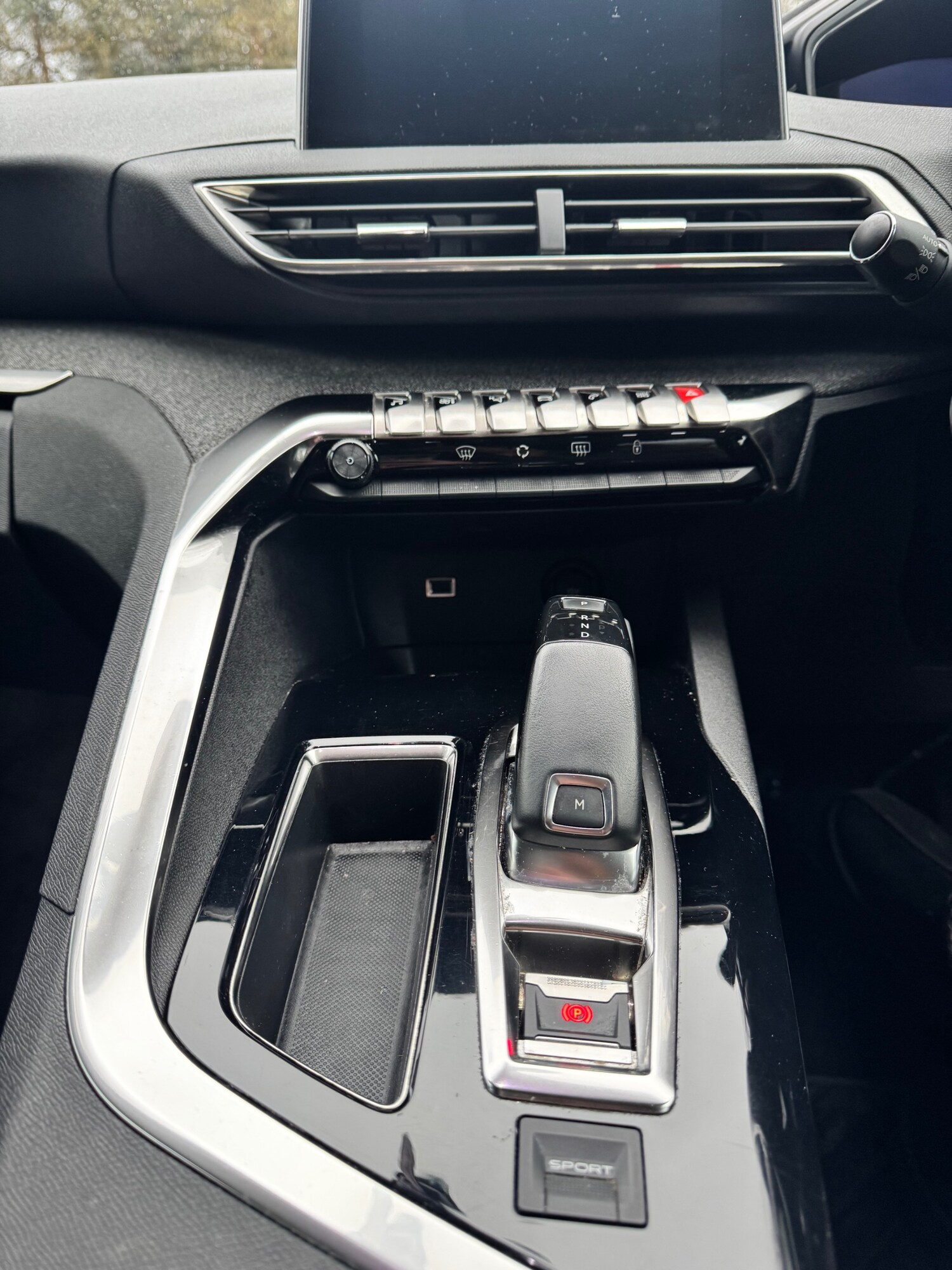 Used Peugeot 3008 2017 for sale - 77543750: Photo 36