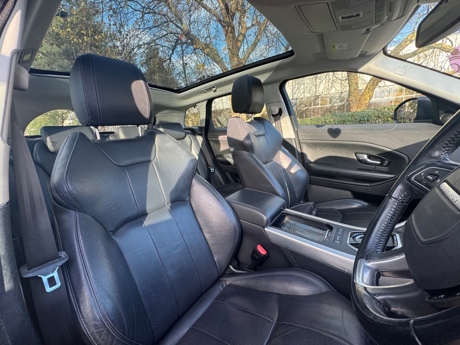 Used Land Rover Range Rover Evoque 2016 for sale - 76627290: Photo 12