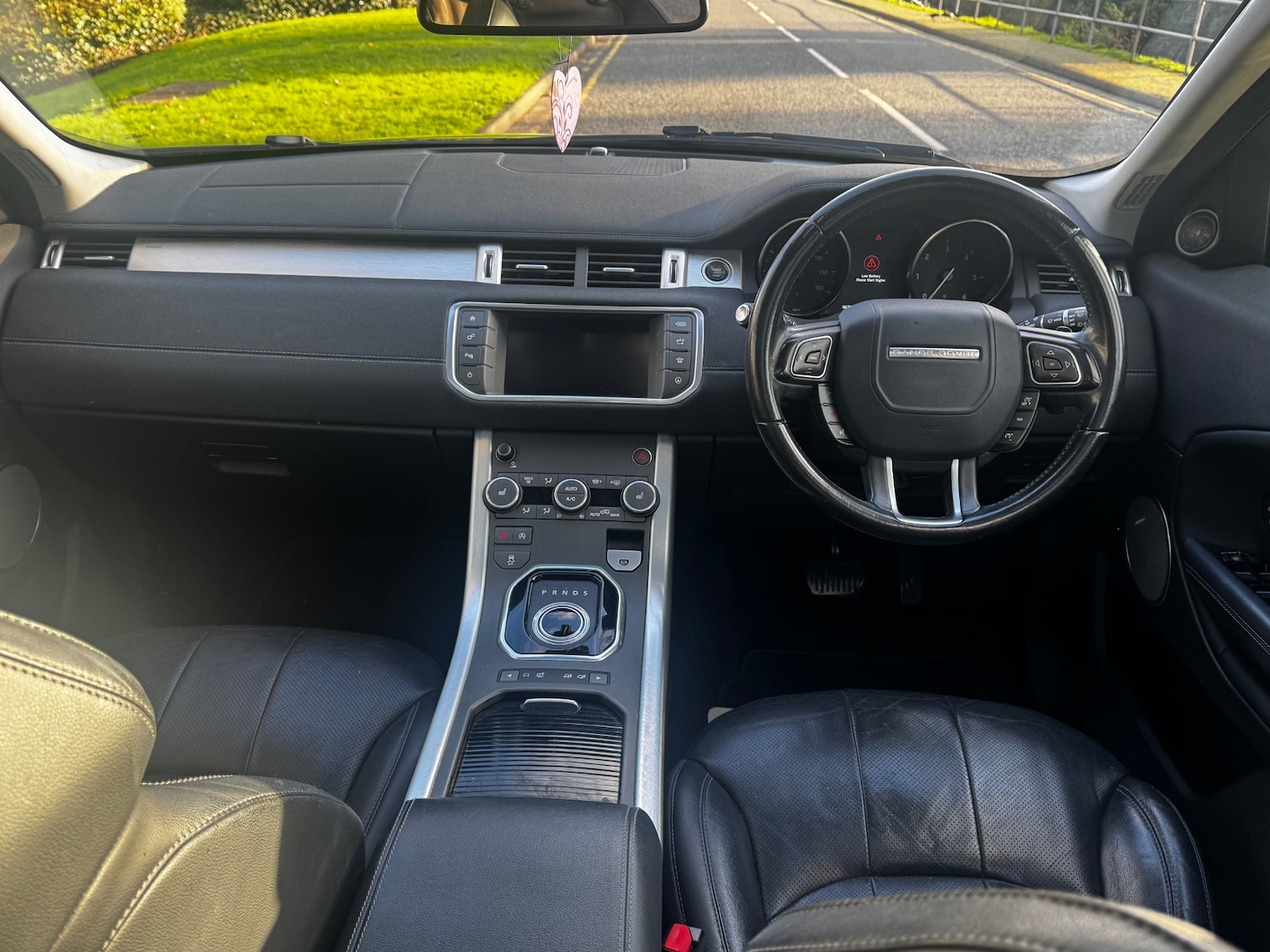 Used Land Rover Range Rover Evoque 2016 for sale - 76627290: Photo 3