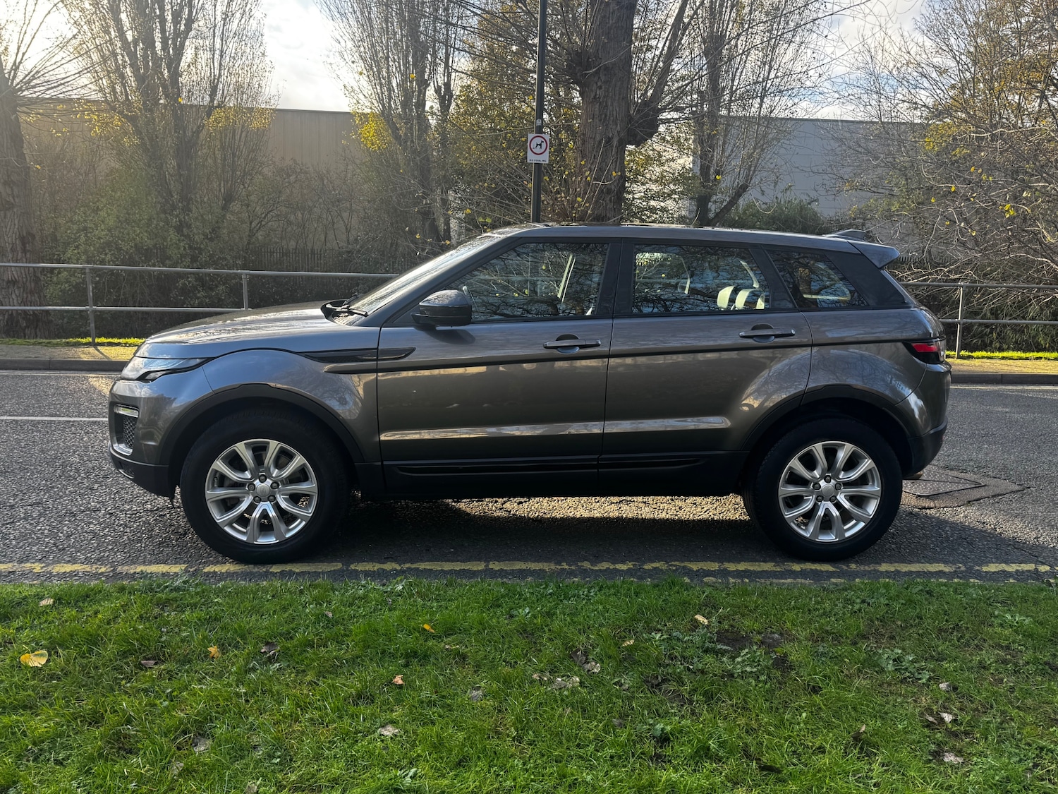 Used Land Rover Range Rover Evoque 2016 for sale - 76627290: Photo 8