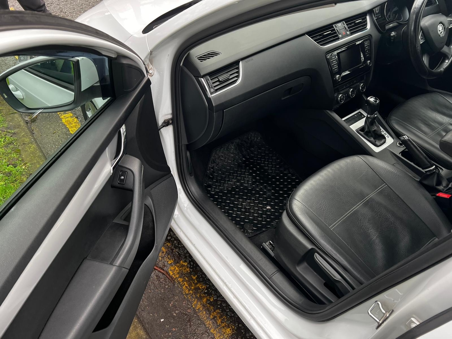 Used Skoda Octavia 2015 for sale - 77562573: Photo 10