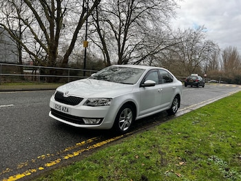 Used Skoda Octavia 2015 for sale - 77562573: Photo