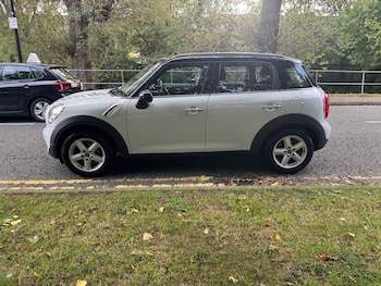 Used MINI Countryman 2015 for sale - 75997991: Photo