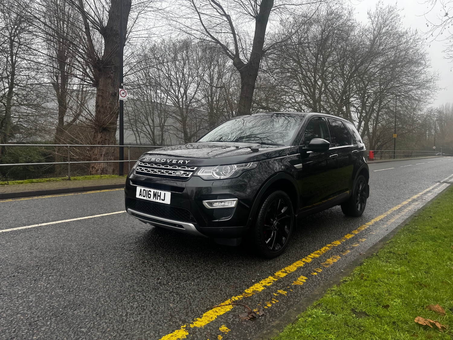 Used Land Rover Discovery Sport 2016 for sale - 77138517: Photo 11