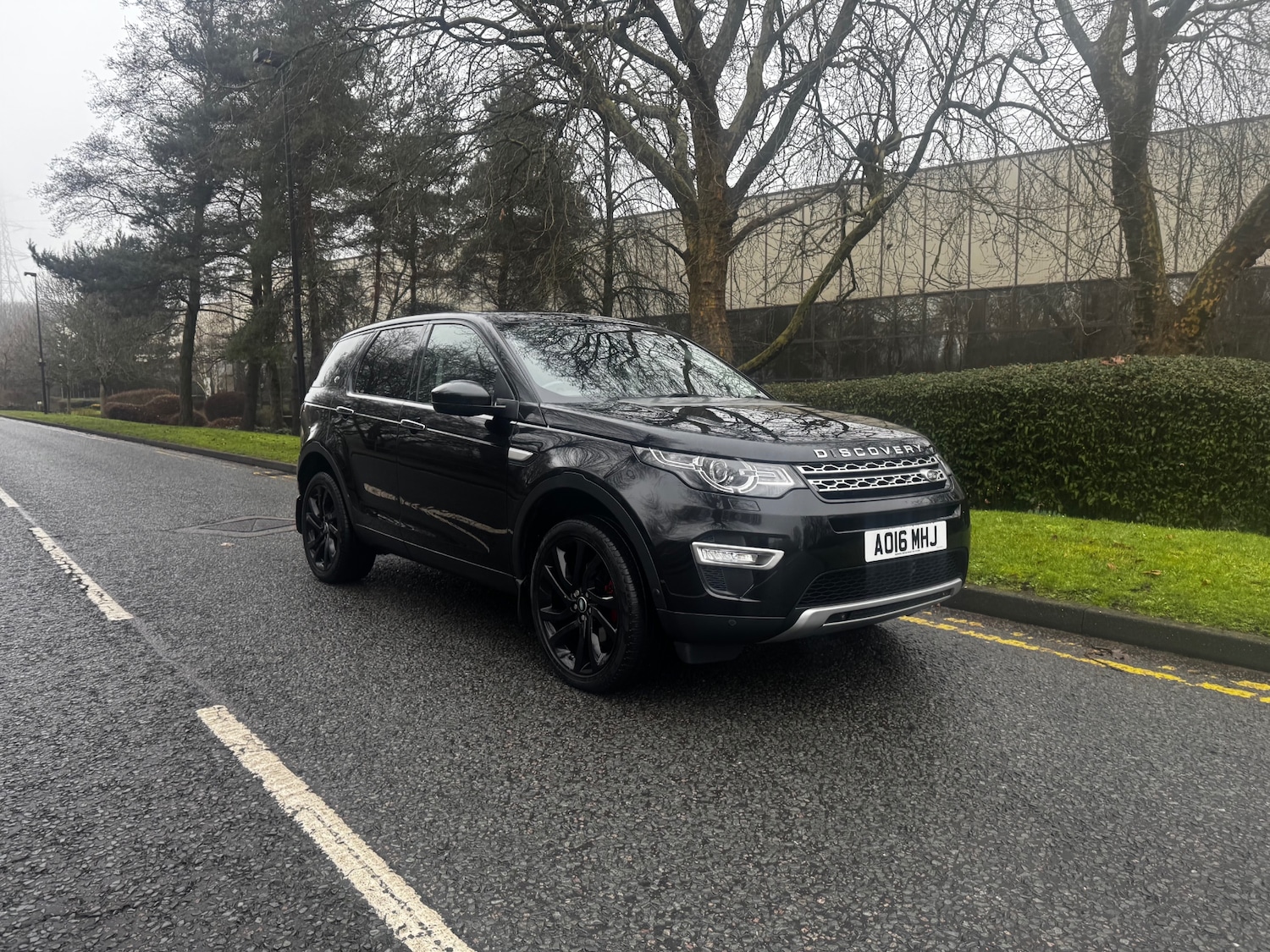 Used Land Rover Discovery Sport 2016 for sale - 77138517: Photo 4