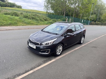 Used Kia Ceed 2017 for sale - 78501573: Photo