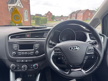 Used Kia Ceed 2017 for sale - 78501573: Photo
