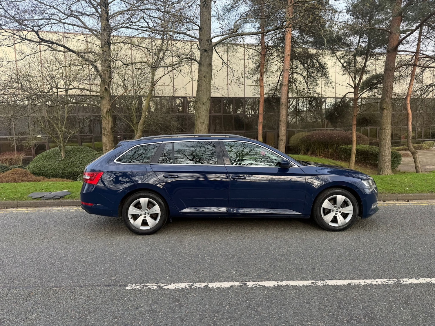 Used Skoda Superb 2016 for sale - 77829933: Photo 16