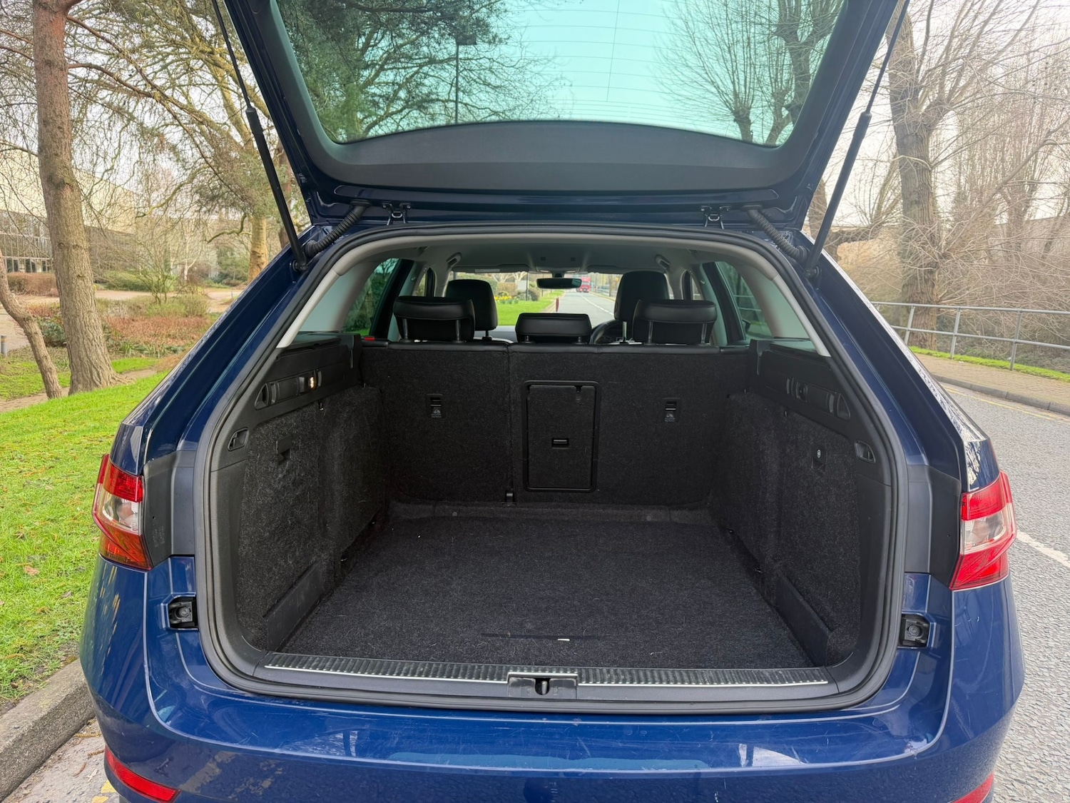 Used Skoda Superb 2016 for sale - 77829933: Photo 18