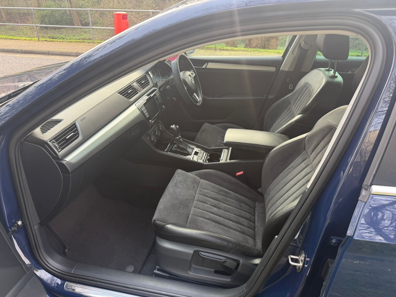 Used Skoda Superb 2016 for sale - 77829933: Photo 21