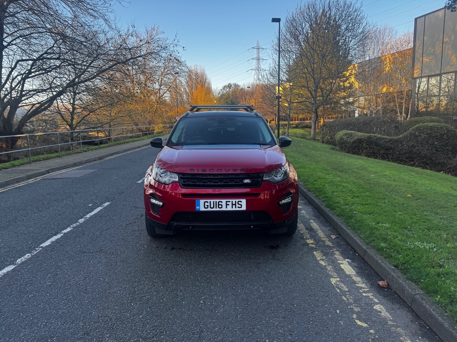 Used Land Rover Discovery Sport 2016 for sale - 76748452: Photo 3