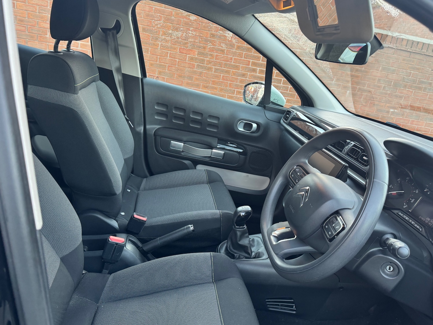 Used Citroen C3 2017 for sale - 76446099: Photo 25