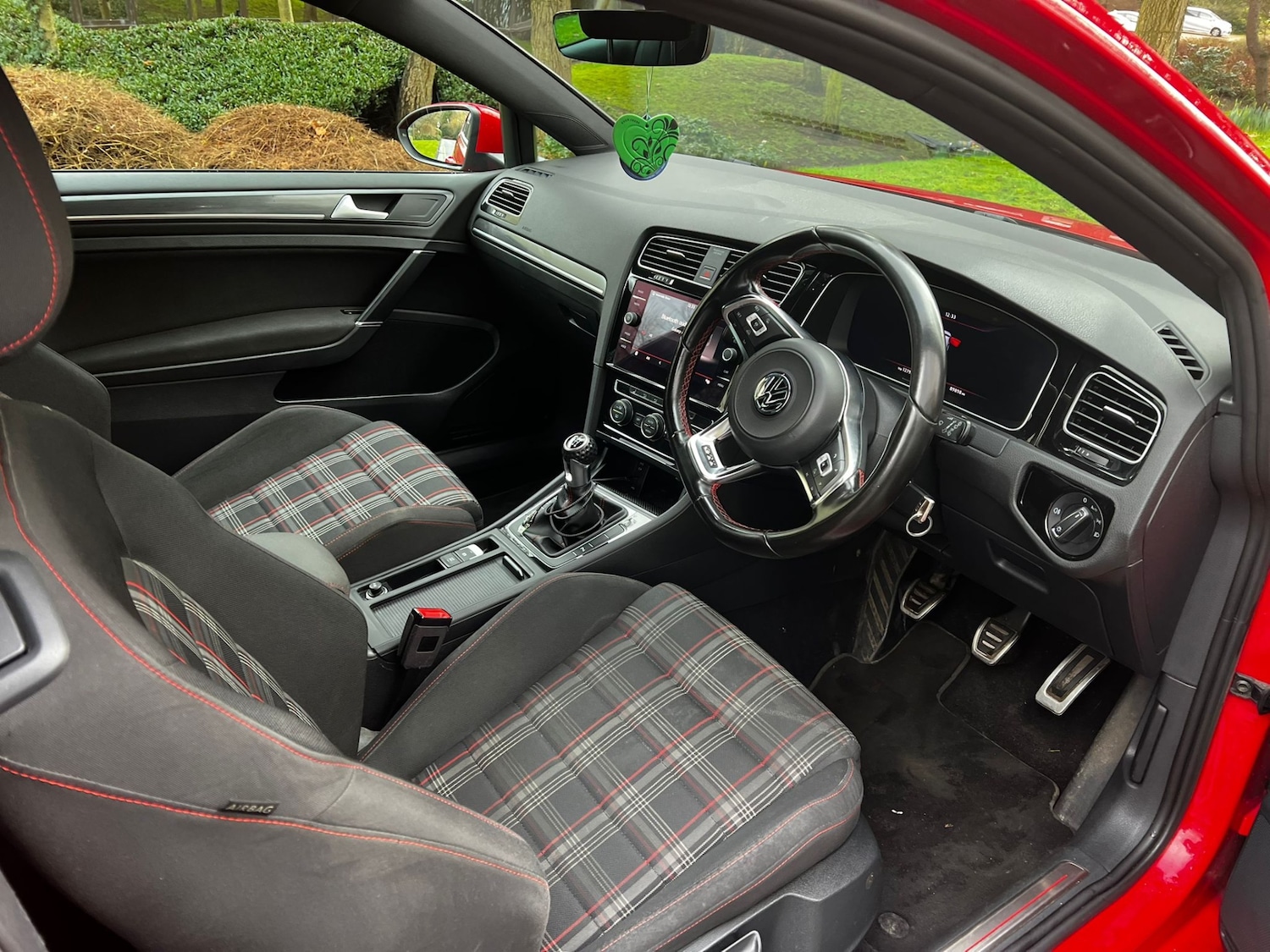 Used Volkswagen Golf 2017 for sale - 77643433: Photo 18