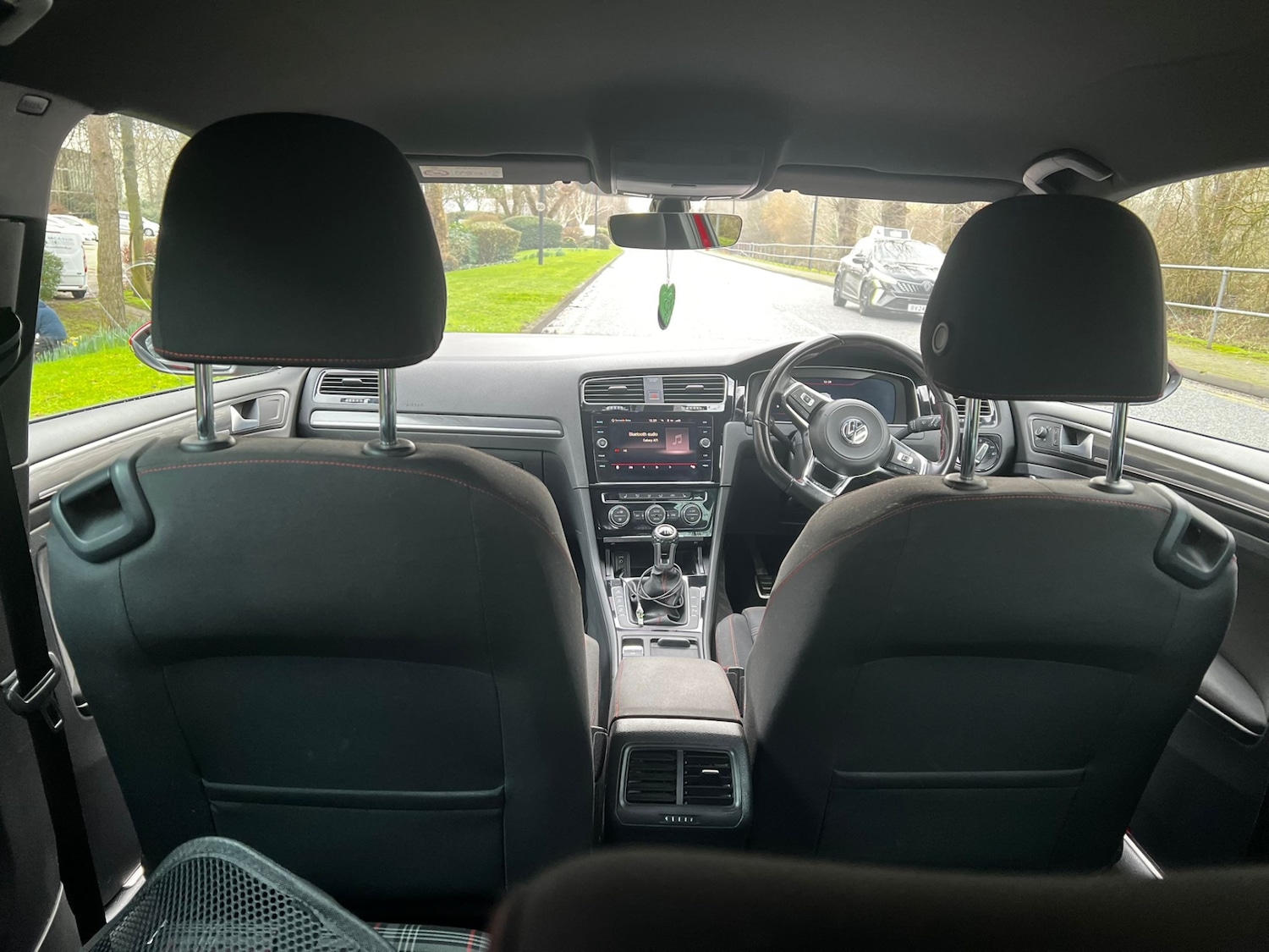 Used Volkswagen Golf 2017 for sale - 77643433: Photo 24