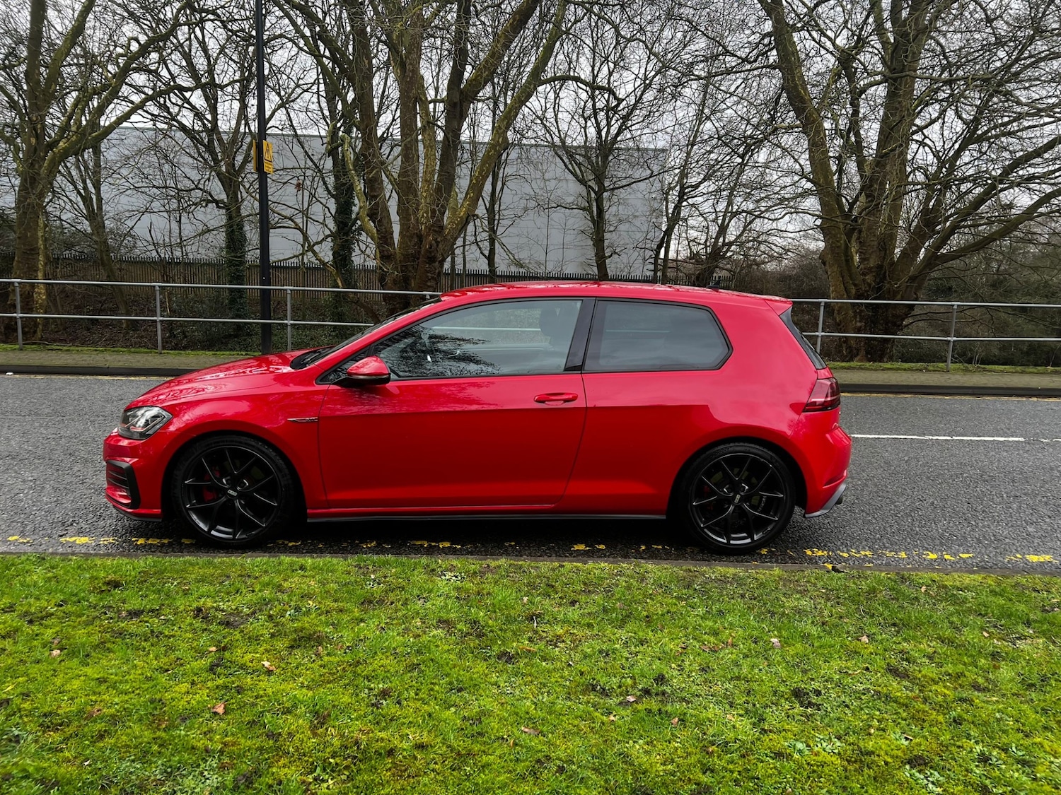 Used Volkswagen Golf 2017 for sale - 77643433: Photo 34