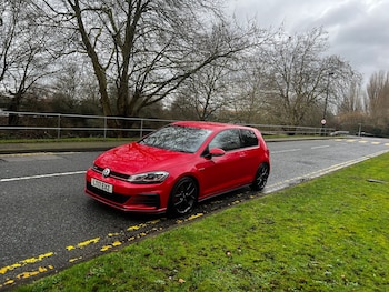 Used Volkswagen Golf 2017 for sale - 77643433: Photo