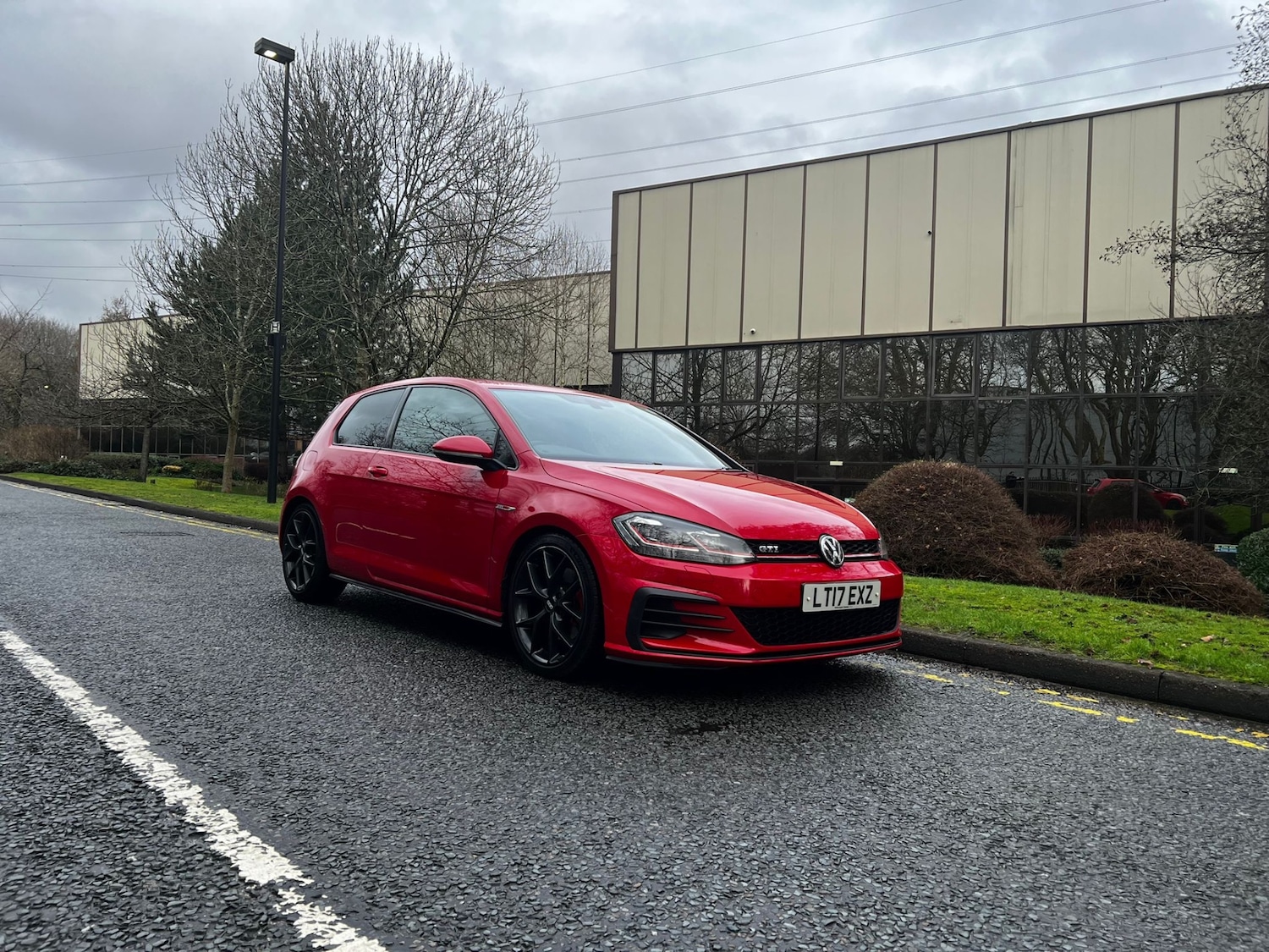 Used Volkswagen Golf 2017 for sale - 77643433: Photo 40