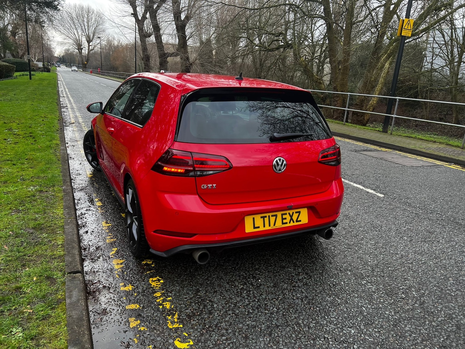 Used Volkswagen Golf 2017 for sale - 77643433: Photo 5