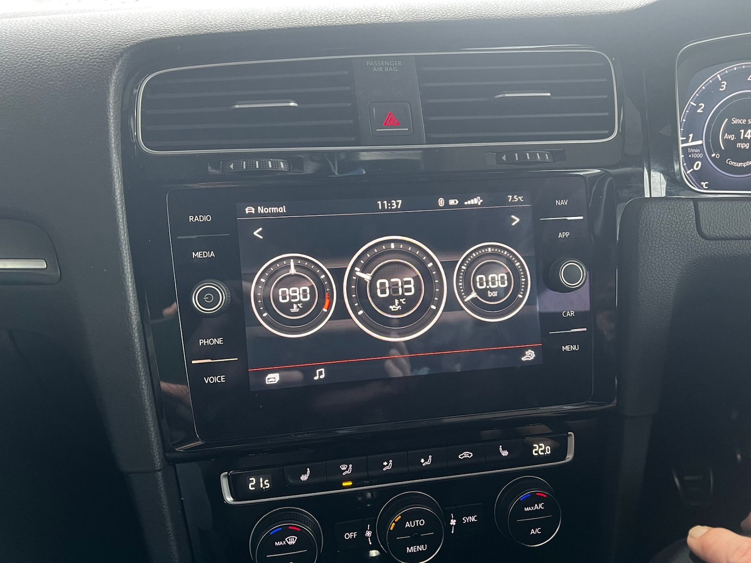 Used Volkswagen Golf 2017 for sale - 77643433: Photo 51