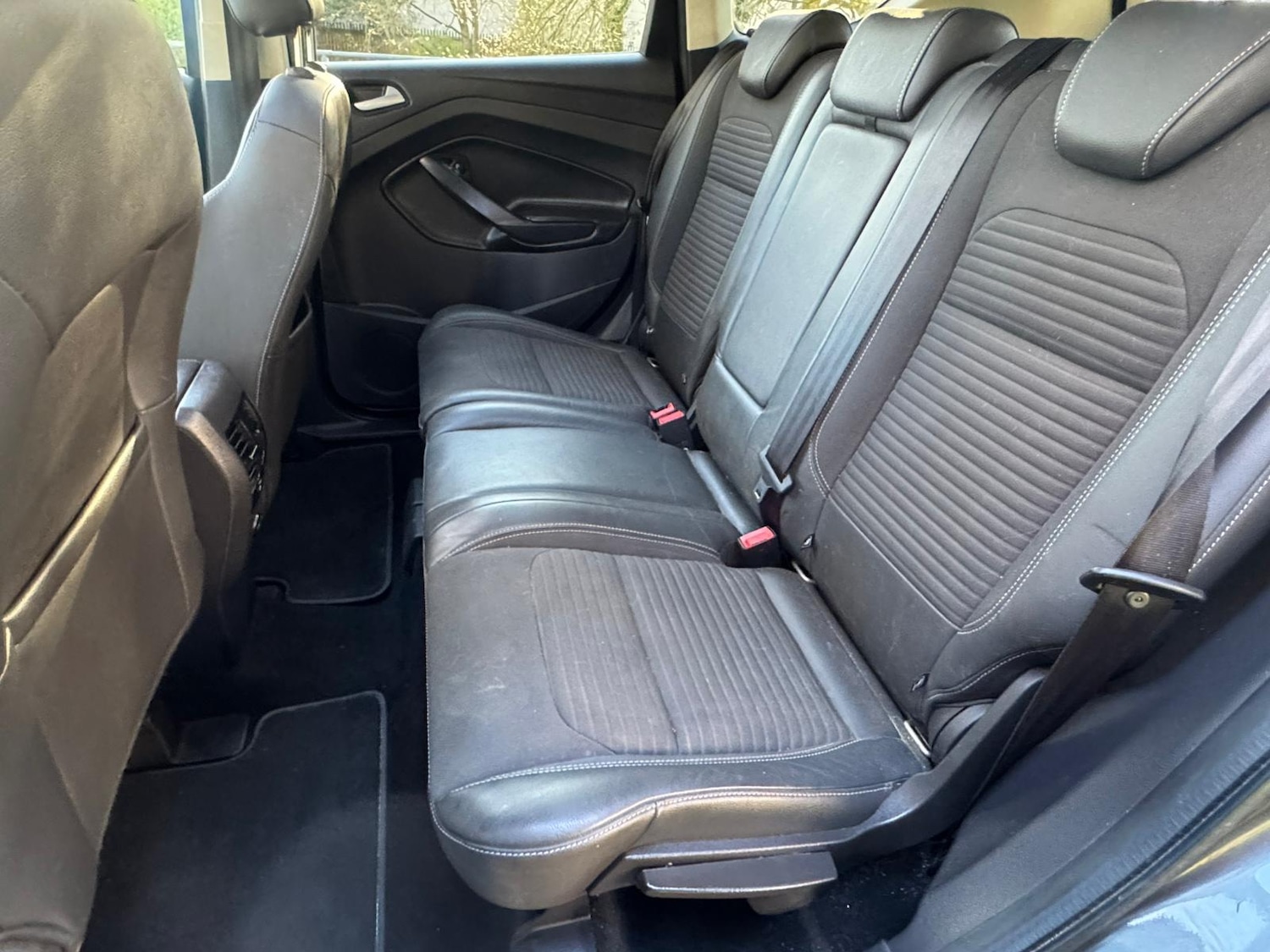 Used Ford Kuga 2017 for sale - 78146103: Photo 38