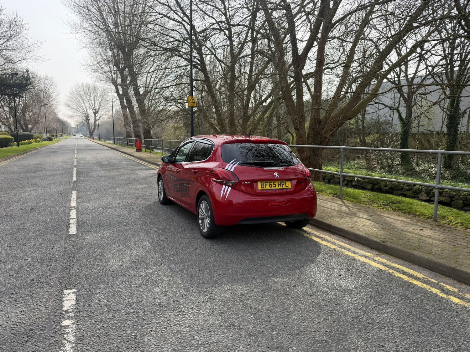 Used Peugeot 208 2015 for sale - 77973600: Photo 4