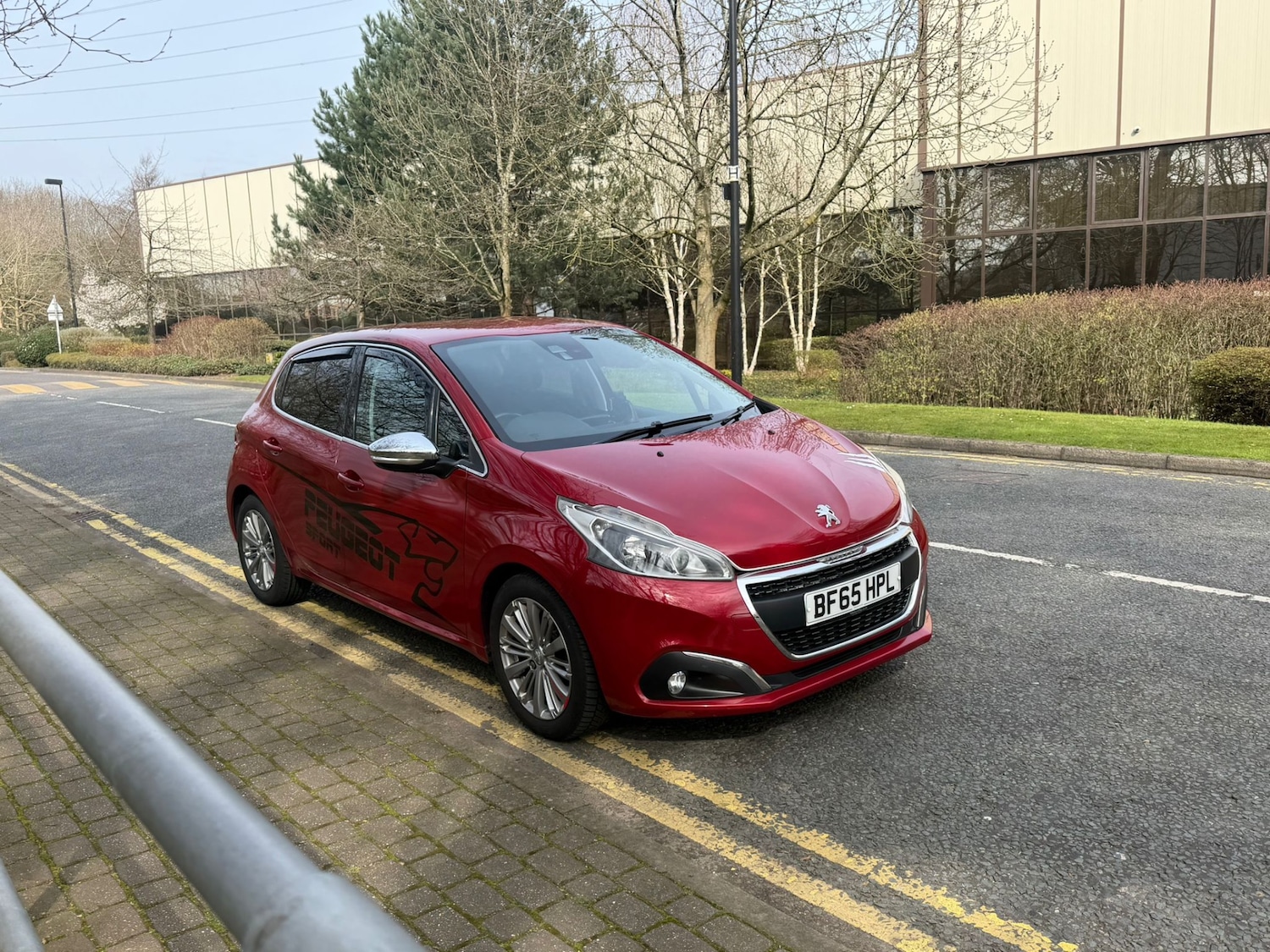 Used Peugeot 208 2015 for sale - 77973600: Photo 9