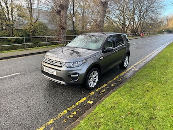 Used Land Rover Discovery Sport 2016 for sale - 77085192: Photo