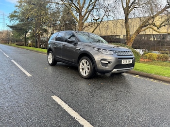 Used Land Rover Discovery Sport 2016 for sale - 77085192: Photo