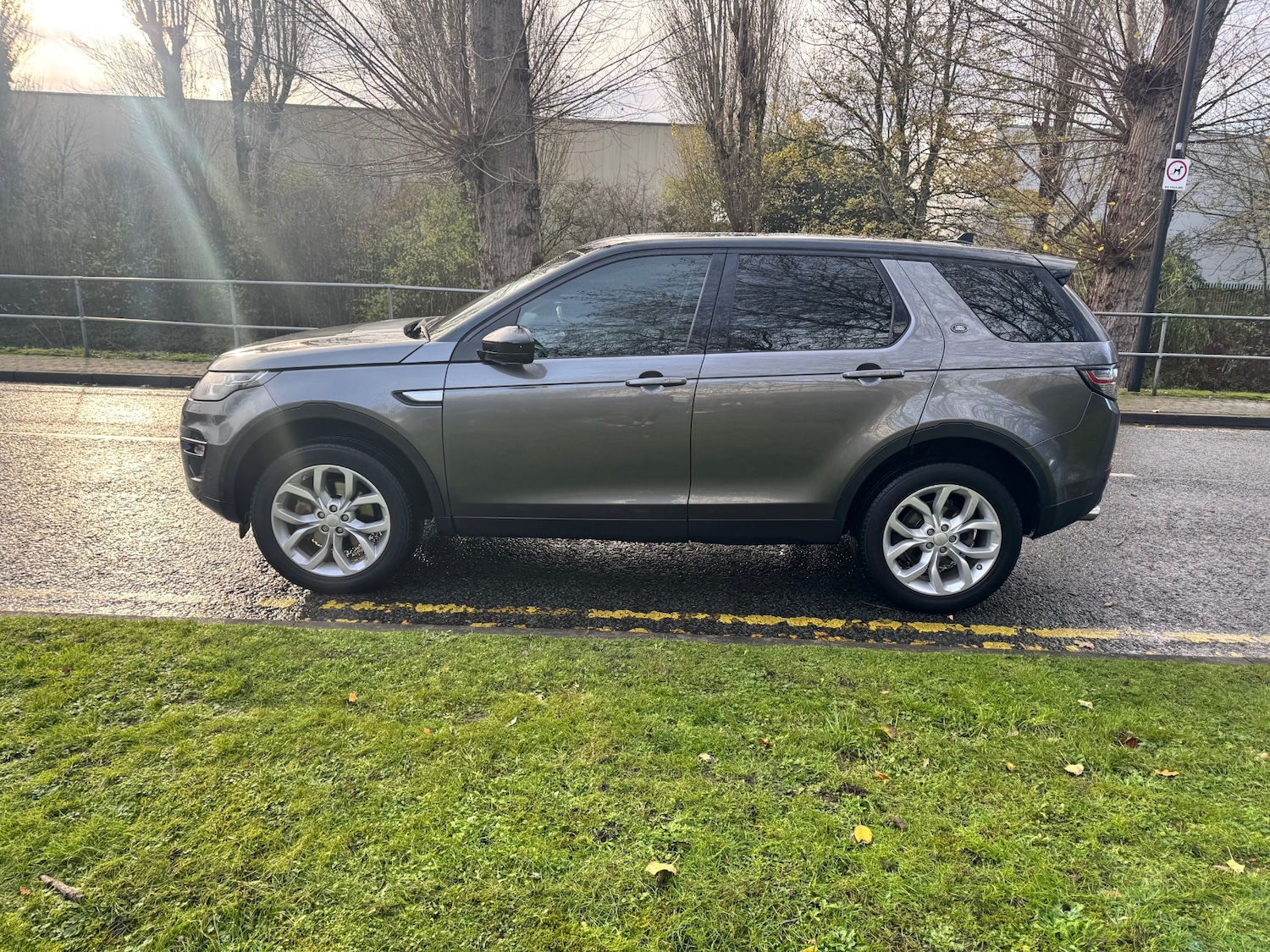 Used Land Rover Discovery Sport 2016 for sale - 77085192: Photo 5