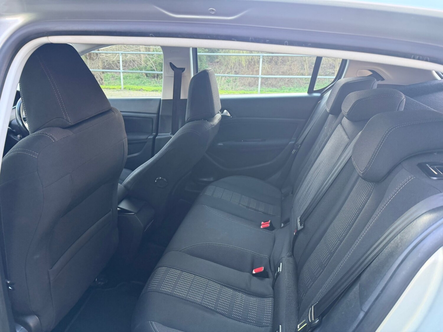 Used Peugeot 308 2016 for sale - 77896595: Photo 32