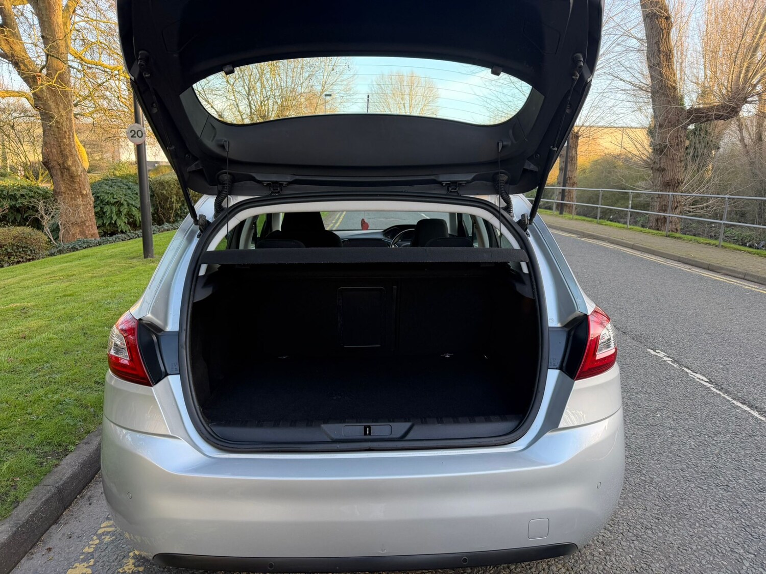 Used Peugeot 308 2016 for sale - 77896595: Photo 33