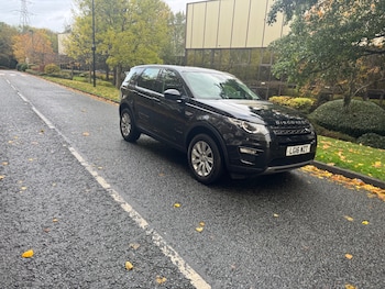 Used Land Rover Discovery Sport 2016 for sale - 76446106: Photo